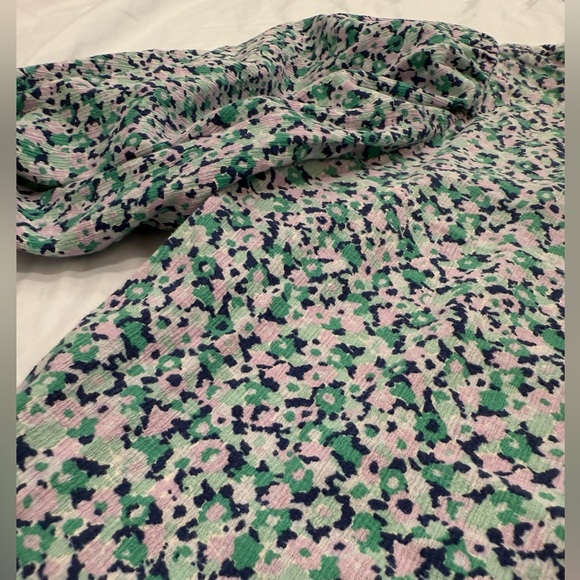 a new day Green and Pink Floral Blouse - Picture 5 of 6